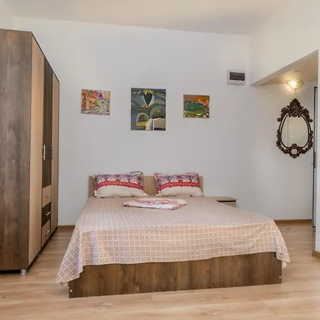 Eliade Habitación en casa particular